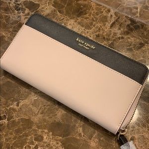Kate Spade wallet ♠️